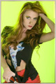 Lisa Kozlova - Fotomodella di origine russa con cittadinanza italiana residente a Brescia (Lombardia). Disponibile per foto fashion, moda mare, intimo, trasparenze, glamour, topless e nudo artistico.
