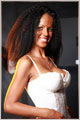 Noemi - Fotomodella rumena residente a Montecatini Terme (Toscana). Disponibile per foto fashion, moda mare, intimo, glamour, trasparenze, topless, nudo artistico e bodypainting.