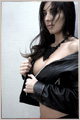 Sheryl - Fotomodella italiana residente a Lucca (Toscana). Disponibile per foto fashion, moda mare, intimo, trasparenze, glamour, topless e nudo artistico.