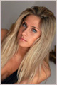 Irene M. - Fotomodella italiana residente a Napoli (Campania). Disponibile per foto fashion e moda mare.