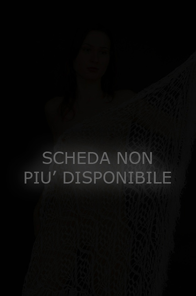 Alena - Modella ceca residente a Genova. Disponibile per foto fashion, moda mare, intimo, glamour, topless, nudo artistico, nudo integrale, nudo erotico, fetish, bondage e bodypainting.