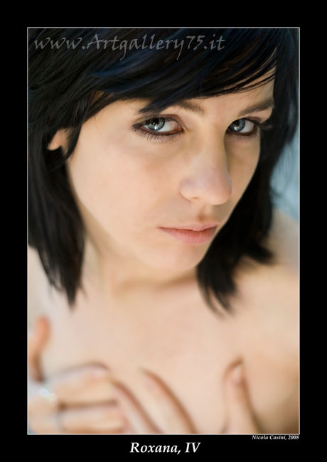 Roxana - Fotomodella di Montevarchi (Toscana) disponibile per foto fashion, moda mare, intimo e glamour.